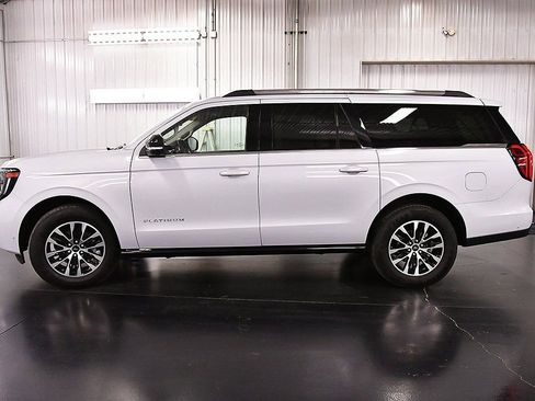 Used 2025 Ford Expedition Max Platinum image 4