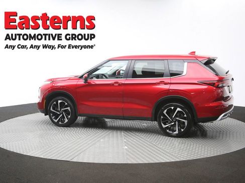 Used 2024 Mitsubishi Outlander SE AWD/4WD image 61