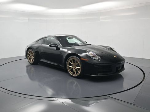 Certified 2026 Porsche 911 Carrera RWD image 41