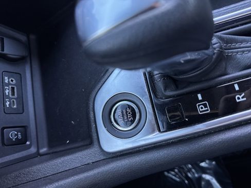 Used 2024 Nissan Sentra SV image 15