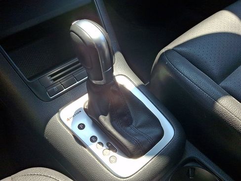 Used 2015 Volkswagen Tiguan SE AWD/4WD image 15