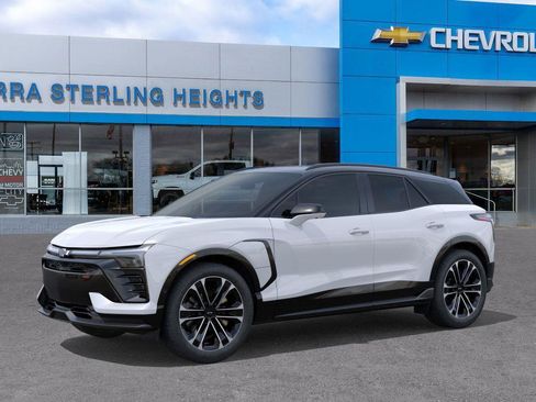 New 2026 Chevrolet Blazer EV SS image 2