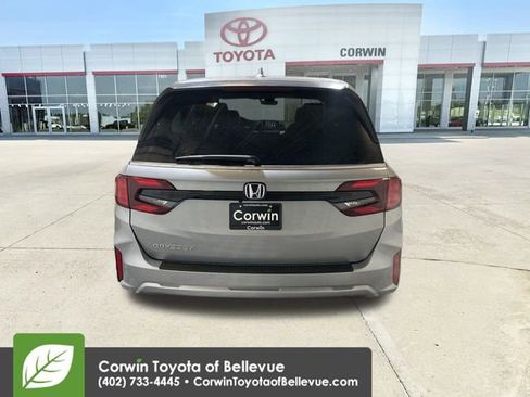 Used 2025 Honda Odyssey EX-L image 7