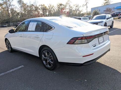 Certified 2023 Honda Accord EX image 9