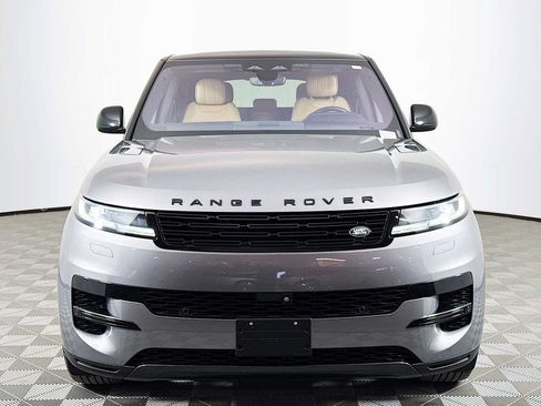 Used 2023 Land Rover Range Rover Sport SE AWD/4WD image 2