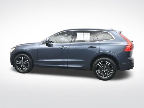 Used 2021 Volvo XC60 T5 Momentum w/ Protection Package Premier FWD image 10