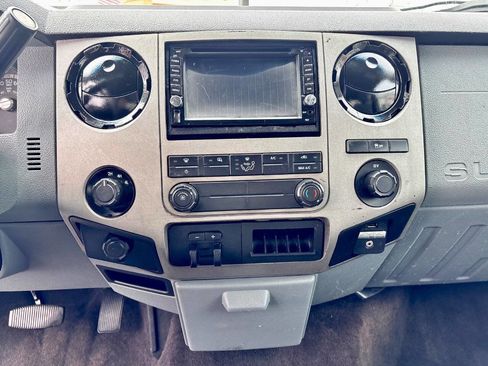 Used 2015 Ford F250 XLT image 12