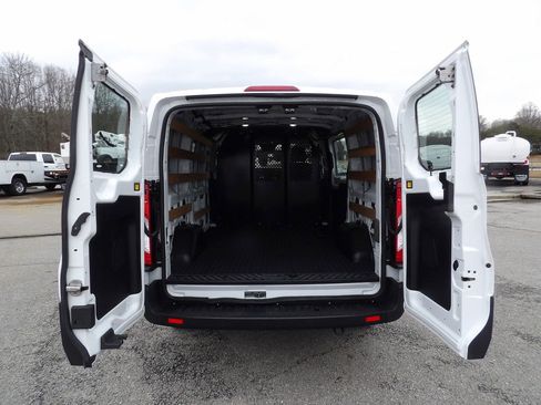 Used 2024 Ford Transit 250 w/ Exterior Upgrade Package image 39