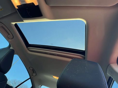 Used 2021 Nissan Altima 2.5 SV w/ SV Premium Package image 29