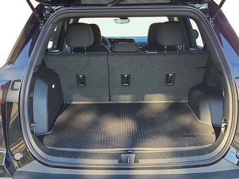 New 2026 Chevrolet Equinox LT image 9