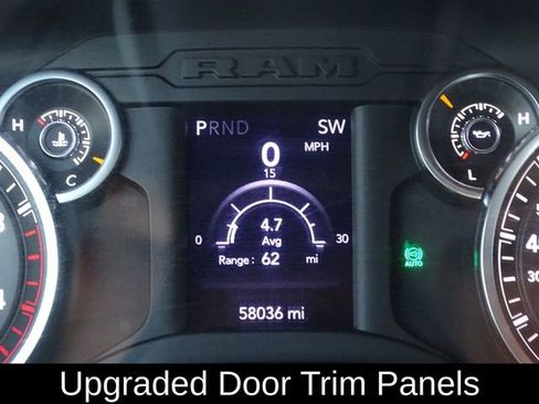 Used 2022 RAM 3500 Tradesman image 27