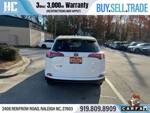 Used 2018 Toyota RAV4 LE w/ All Weather Liner Package image 4