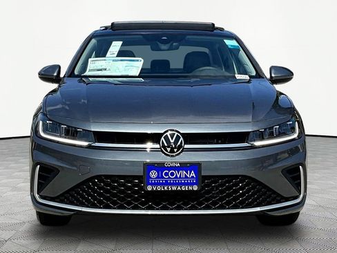 New 2026 Volkswagen Jetta SE FWD image 2