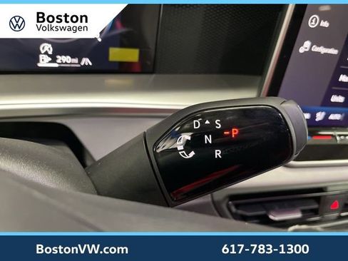 New 2026 Volkswagen Tiguan SE AWD/4WD image 18