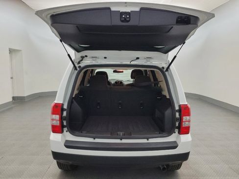 Used 2017 Jeep Patriot Sport w/ Power Value Group FWD image 29