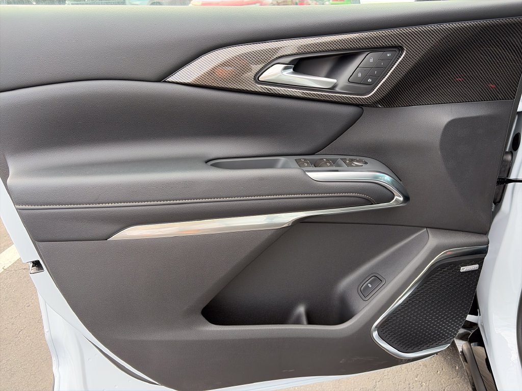 New 2026 Chevrolet Traverse High Country w/ LPO, Floor Liner Package AWD/4WD image 18