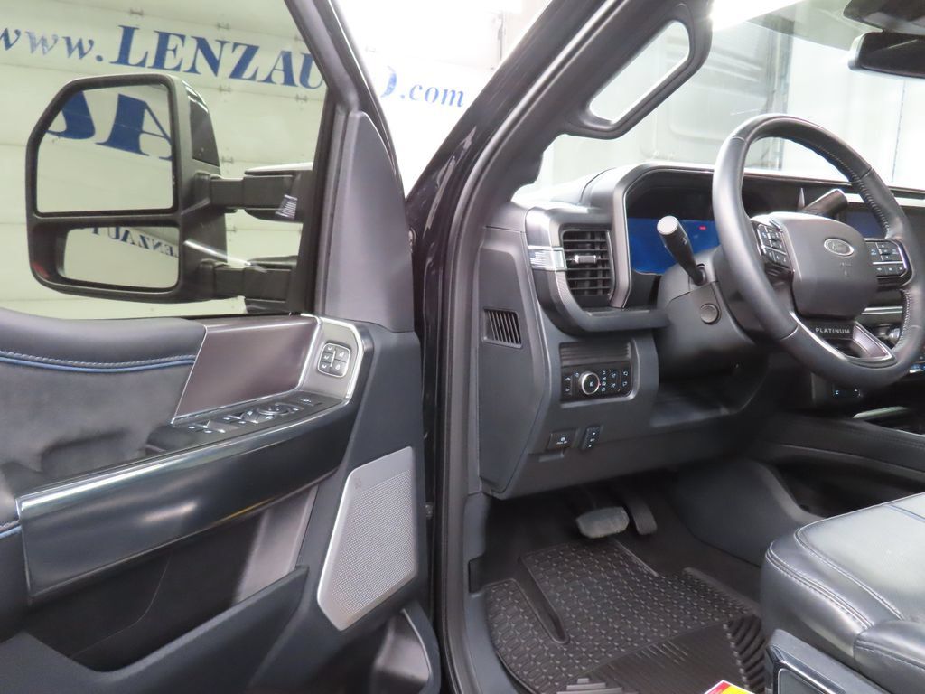 Used 2026 Ford F250 Platinum AWD/4WD image 64