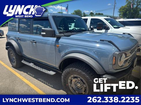 Used 2025 Ford Bronco Badlands AWD/4WD image 1