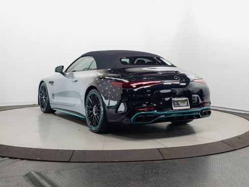 Used 2024 Mercedes-Benz SL 63 AMG 4MATIC image 29