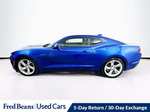 Used 2023 Chevrolet Camaro LT RWD image 7