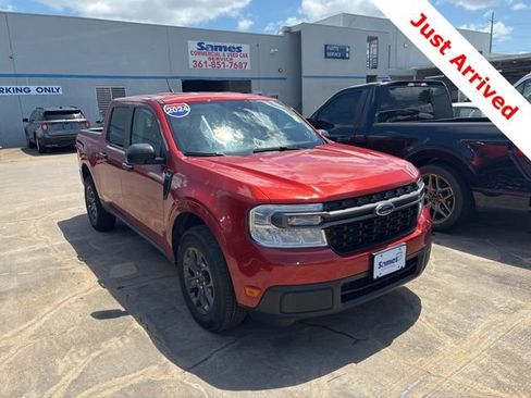 Used 2024 Ford Maverick XLT FWD image 3