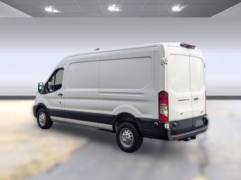 New 2026 Ford Transit 250 T-250 148 Med Rf 9150 GVWR AW image 3