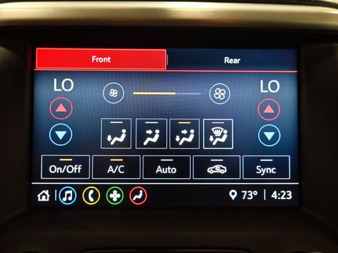 Used 2020 GMC Acadia SLE FWD image 16