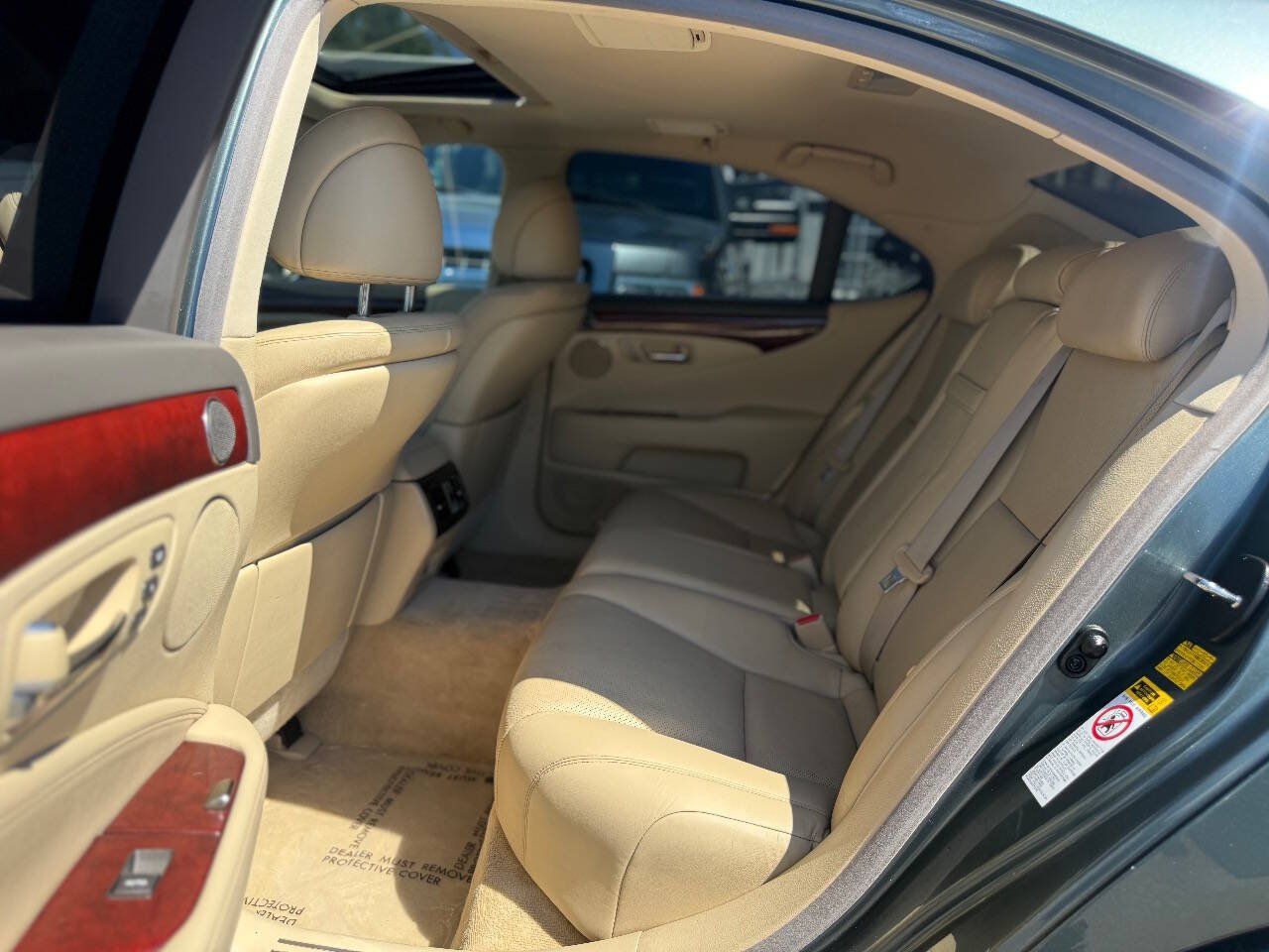 Used 2008 Lexus LS 460 RWD image 10
