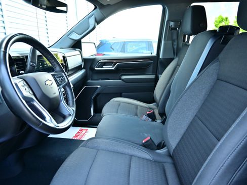 Used 2024 Chevrolet Silverado 1500 LT AWD/4WD image 21
