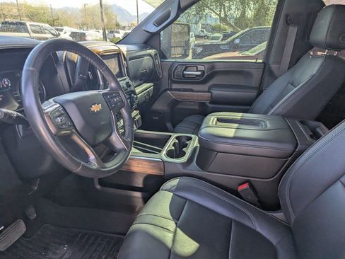 Used 2021 Chevrolet Silverado 3500 High Country image 8