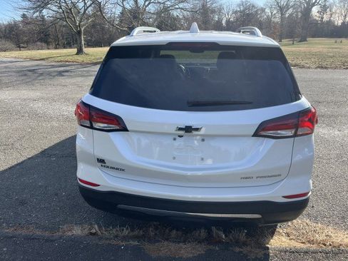 Certified 2022 Chevrolet Equinox Premier w/ LPO, Floor Liner Package image 5