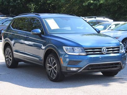 Used 2018 Volkswagen Tiguan SE