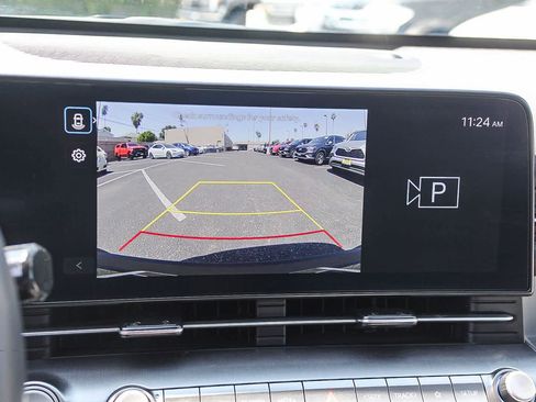 Certified 2024 Hyundai Kona SEL AWD/4WD image 33