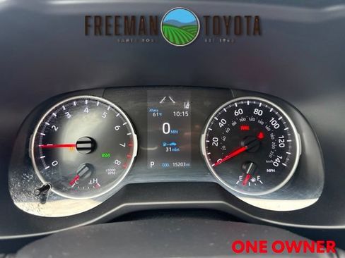 Used 2022 Toyota RAV4 XLE w/ Convenience Package FWD image 8