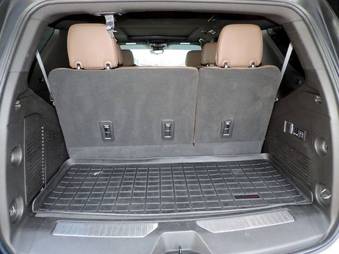 Used 2023 Chevrolet Tahoe High Country image 21