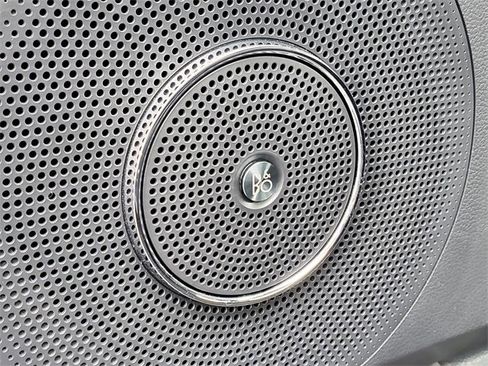 Certified 2023 Ford Expedition Limited image 12