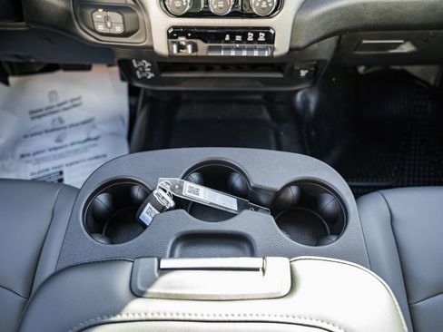 New 2026 RAM 2500 Tradesman w/ Chrome Appearance Group image 31