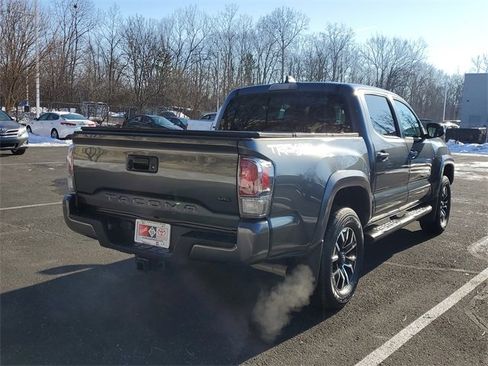 Used 2023 Toyota Tacoma TRD Sport image 4