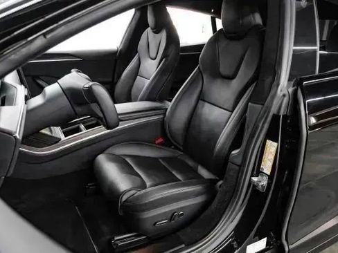 Used 2022 Tesla Model S image 36