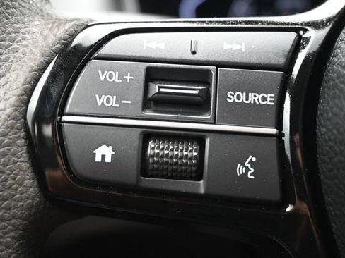 Used 2023 Honda Civic LX image 17