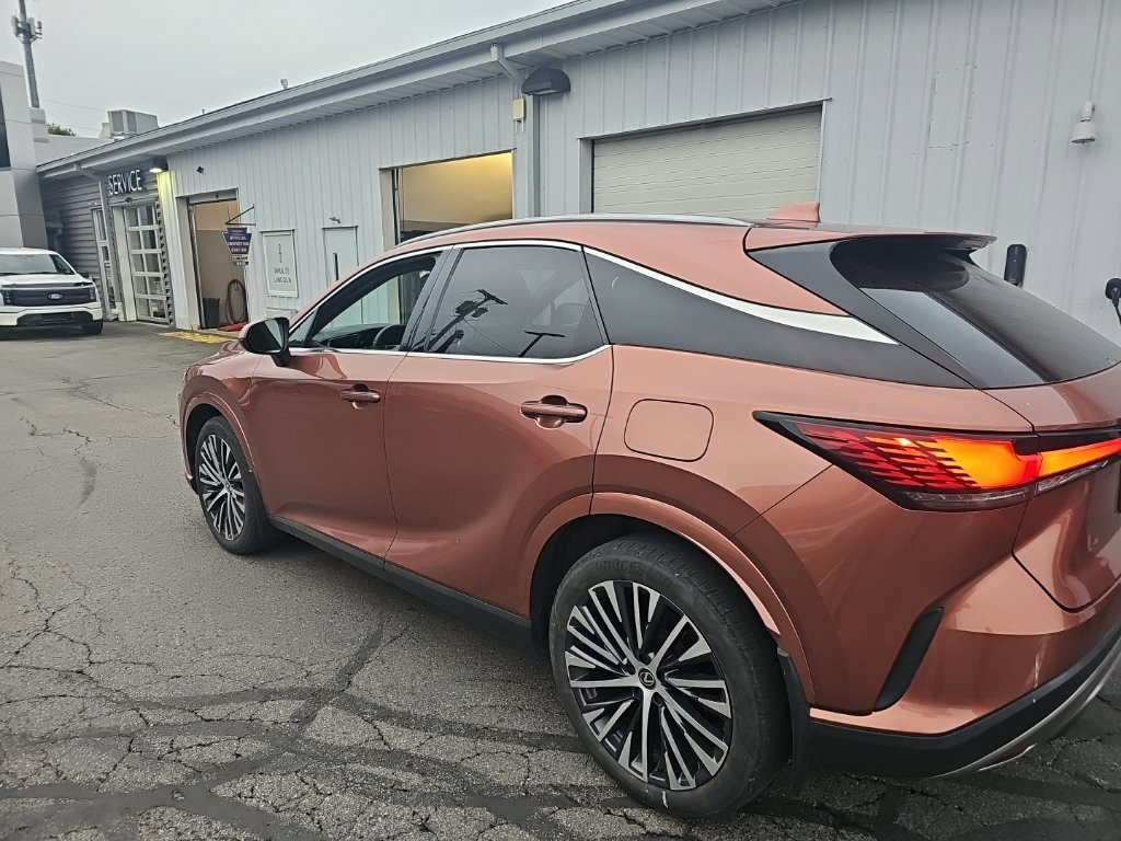 Used 2023 Lexus RX 350 Premium Plus w/ Accessory Package (Z1) AWD/4WD image 8