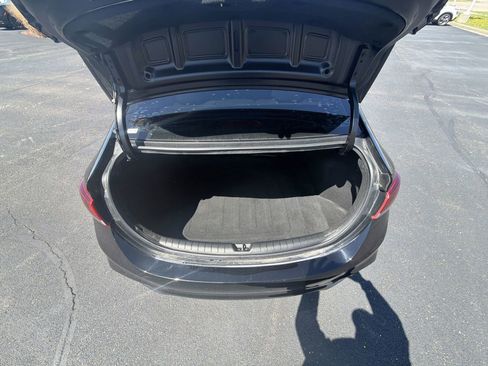 Used 2018 Hyundai Accent SE FWD image 22