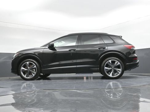 Used 2023 Audi Q4 e-tron Prestige w/ Black Optic Package image 28