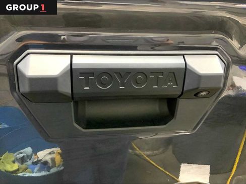 Certified 2025 Toyota Tacoma TRD Sport AWD/4WD image 31