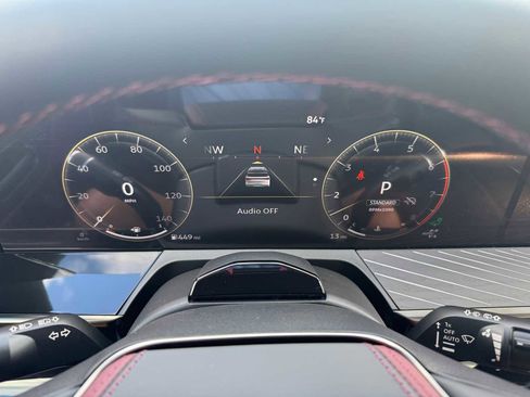 New 2026 INFINITI QX80 Autograph w/ Premium Cargo Package image 18