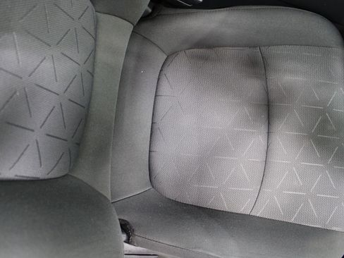 Used 2021 Toyota RAV4 XLE FWD image 25