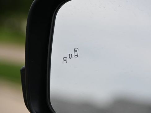 New 2026 Subaru Solterra Premium AWD/4WD image 20