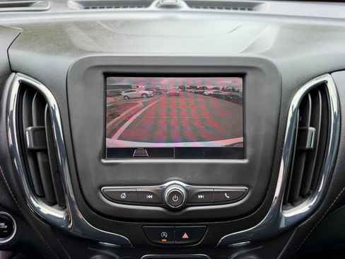 Used 2022 Chevrolet Equinox RS FWD image 22
