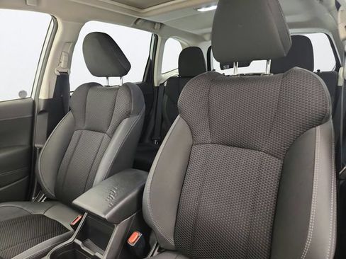Used 2023 Subaru Forester Premium AWD/4WD image 10