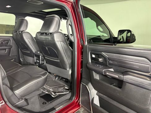 Used 2022 RAM 3500 Limited w/ Night Edition AWD/4WD image 33